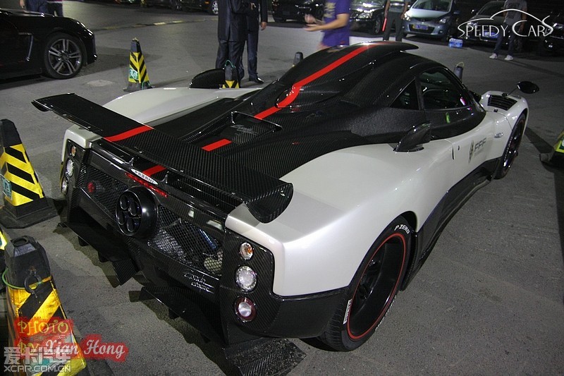 【史上最牛转贴】最全的pagani zonda cinque街拍,再次更新 by speedy
