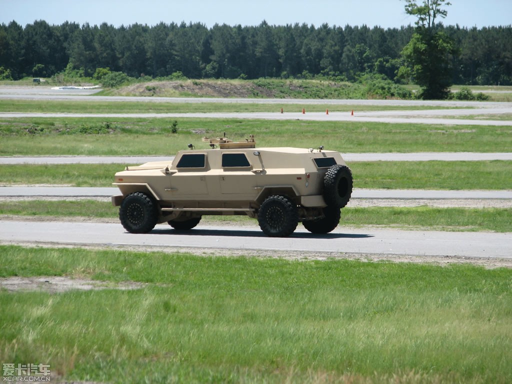 取代悍马的联合轻型战术车 "jltv"精华