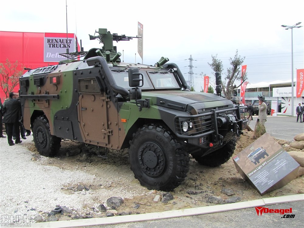 法国雷诺公司研制的新型轻型装甲车