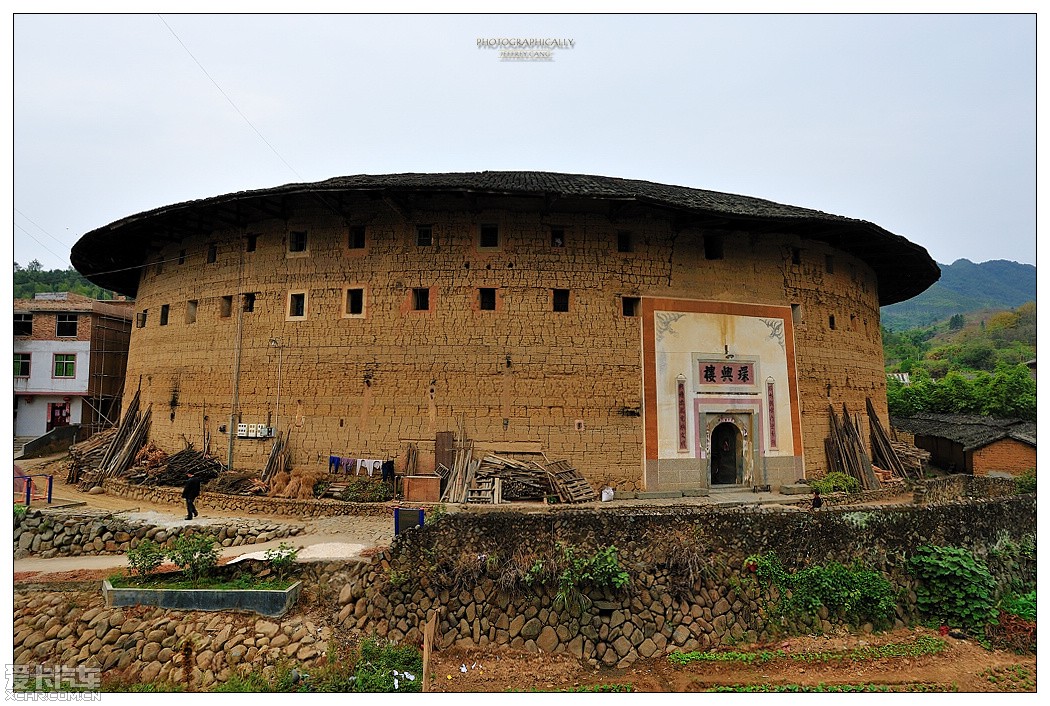 资讯 综合 > 正文 龙岩非遗:永定土楼建筑工艺 永定土楼攻略,携程攻略