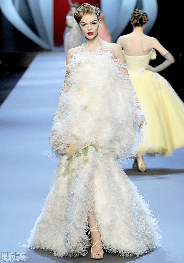 【精华】2011 春夏 Dior 高级定制时装秀