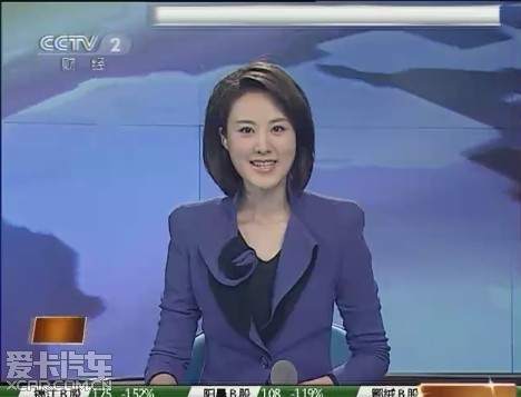 cctv财经频道女主播秦方的破嗓音太折磨人了!