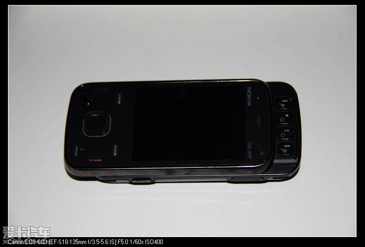 诺基亚N86手机全套配件,主板损坏不开机!手机