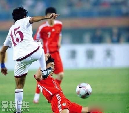 中国足球不要脸,集体自裁向十几亿中国人民谢