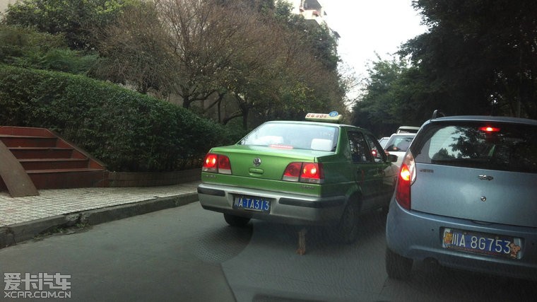 终于明白,成都出租车之绿色涂装实有象征意义