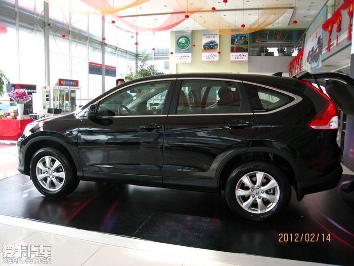 > 实拍2012crv2.0黑色