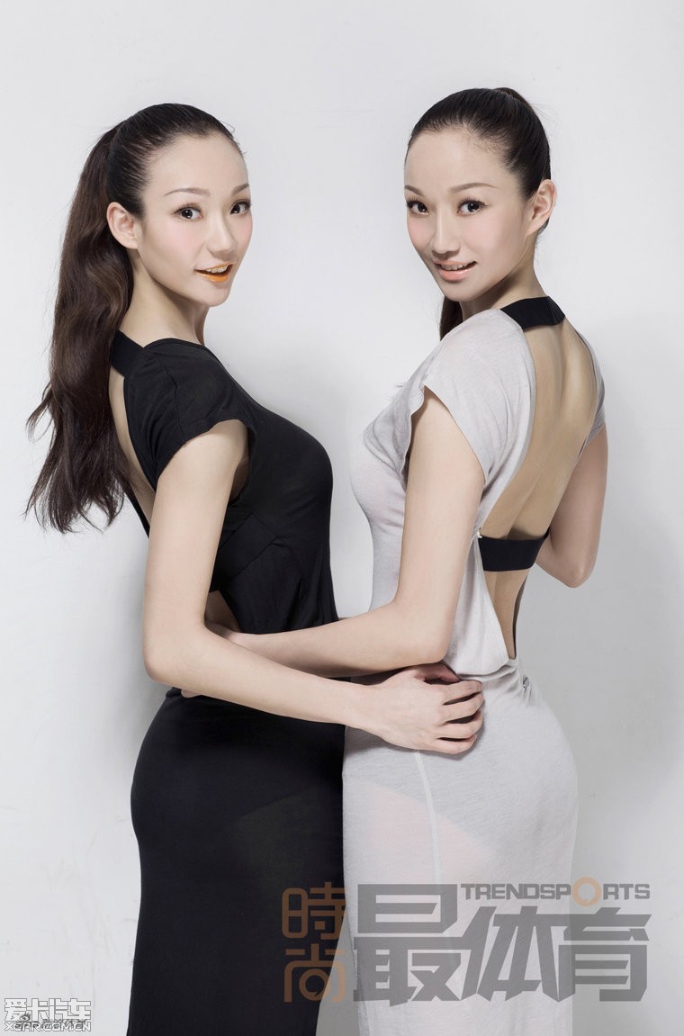 花样游泳运动员姐妹花蒋文文蒋婷婷.
