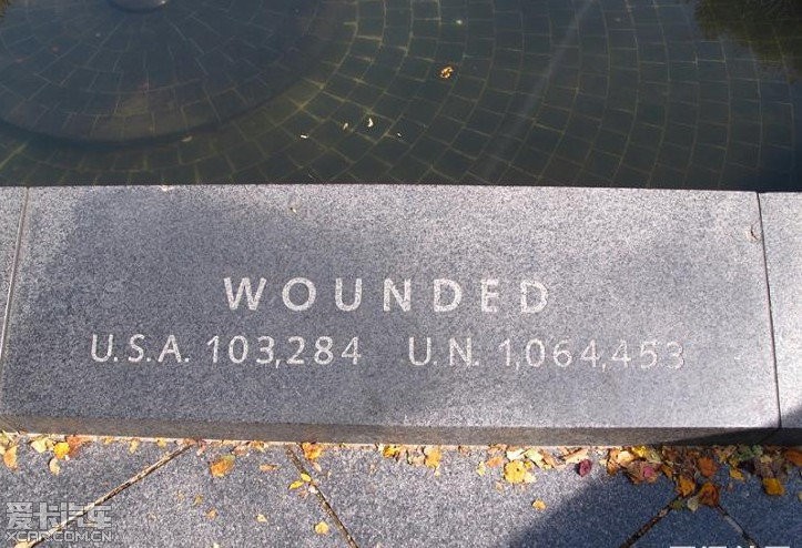 来看看美国朝鲜战争纪念碑记录的伤亡数字。_