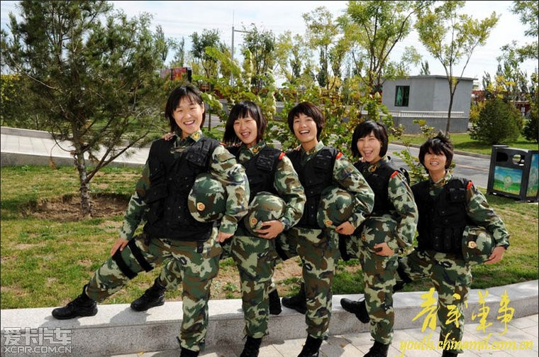 武警特警学院特种作战大队女子特警队ZT_第3