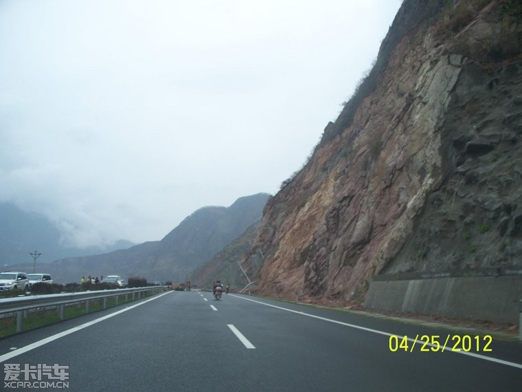 提前感受雅西高速,感受10km泥巴山隧道.4月28日免费走路线