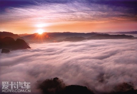 贵州兴义"云湖山",云海苍茫,烟波浩淼,恍若海市仙境,蓬莱再现——游玩