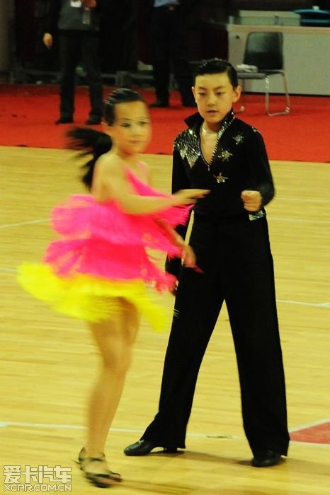 青岛第五届体育舞蹈锦标赛 孩子 又取得了优异