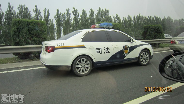 少见的冠军版司法警车