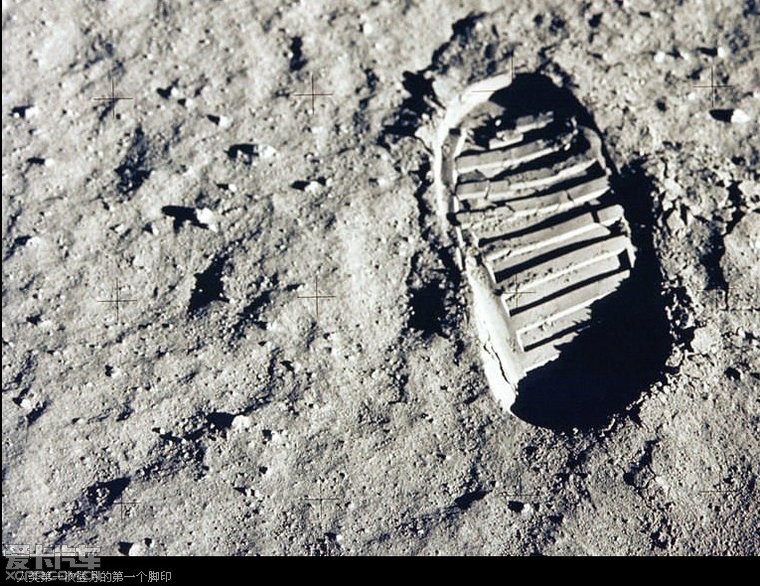 阿波罗登月--人类探索宇宙征服太空的辉煌时刻