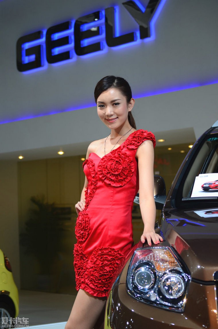 长春车展,美女n箩筐啊!