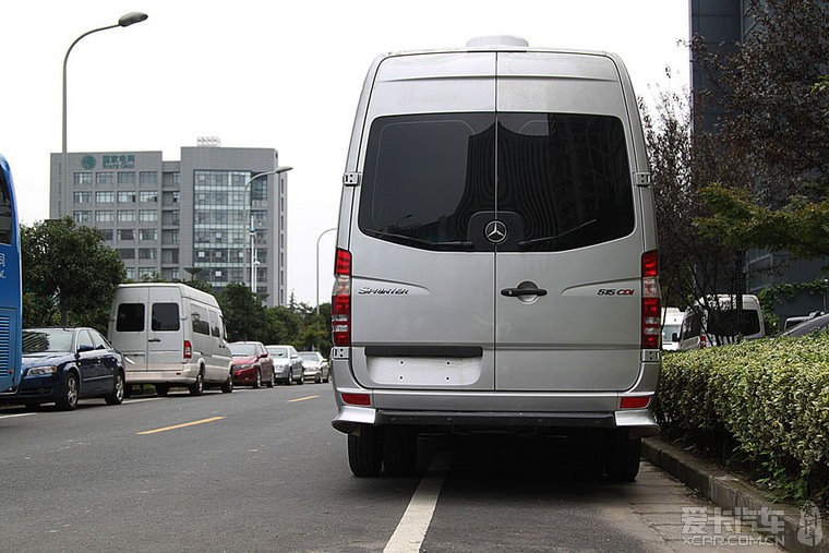 奔驰斯宾特加长中型商务515cdi 行政商务标准版sprinter gmc-爱卡汽车