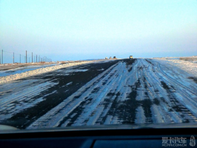 一路上冰雪路面较多,车祸使一克拉玛依夫妇永远无法看到捕鱼节了 安全