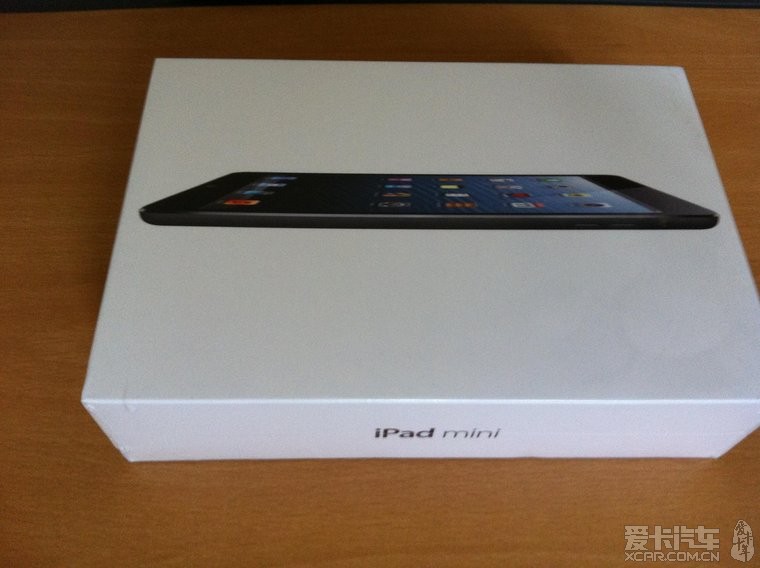 低价出全新港行黑色iPad mini 32G WIFI一台(卡