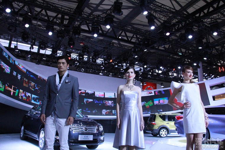第十五届上海国际汽车工业展览会掠影_上海汽