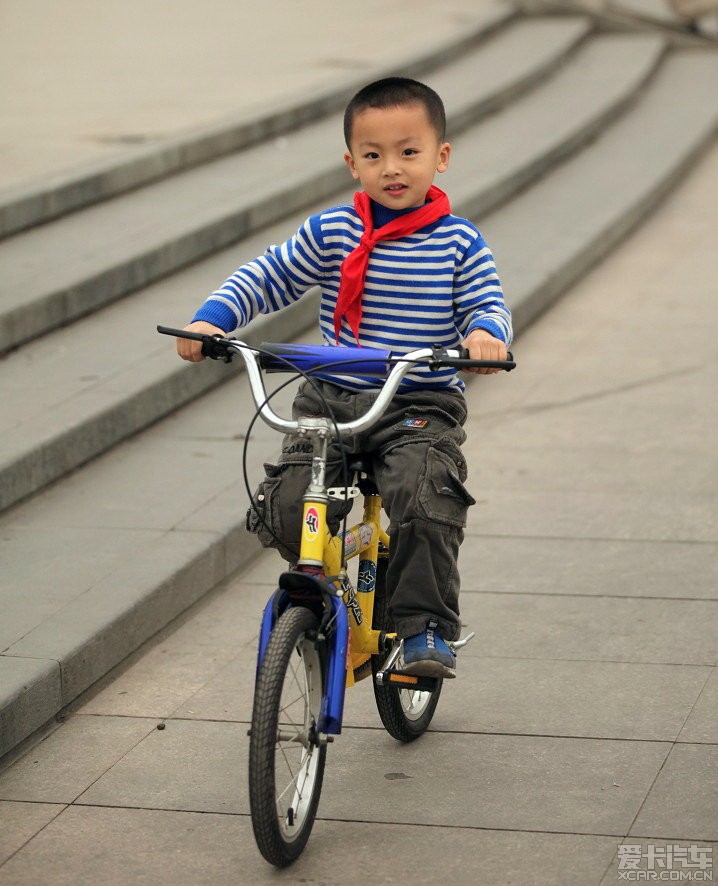 求大家指教一个小朋友骑车的问题 - 自行车论坛