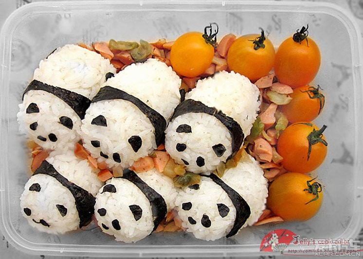 饭团子也可以这么有爱啊,可爱的熊猫饭团子 - 