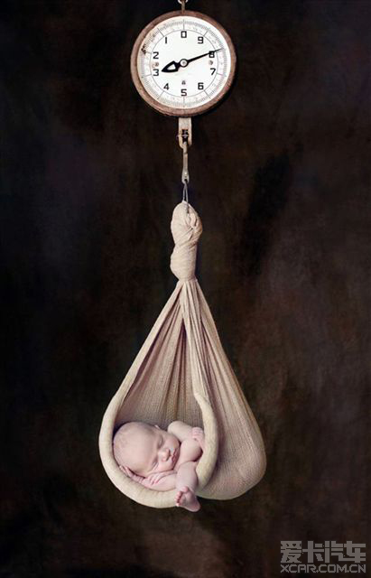 美国妈妈拍超可爱睡天使及精致的婴儿微雕 - 办