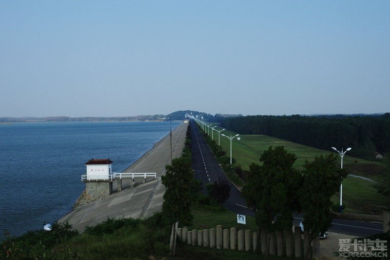 标题:小塔山水库