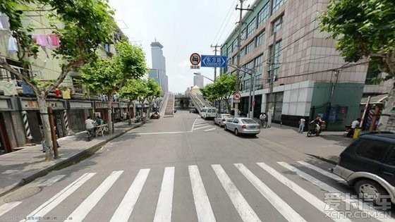 求教:关于栖霞路近东方路的单行道