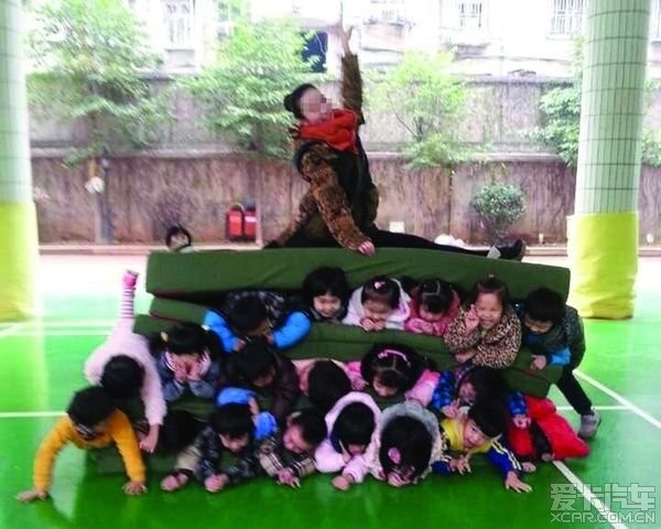 这是幼儿园体育课,各位家长感受一下_四川汽车