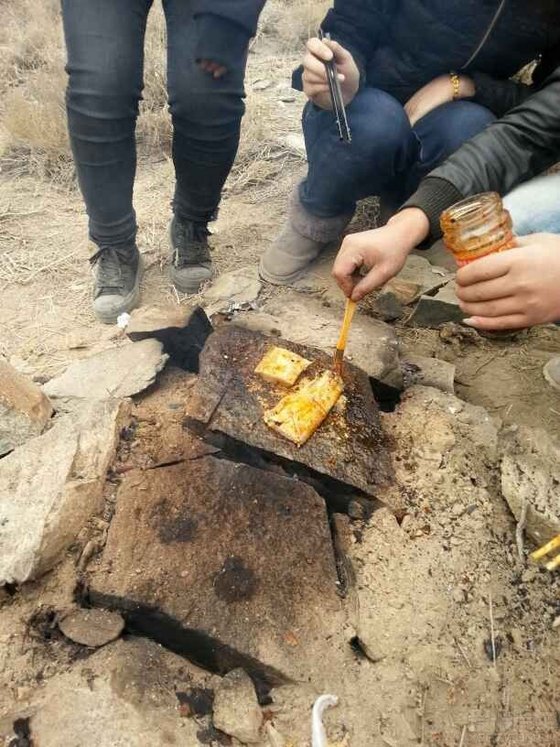 徒步者的大本营—了高山爬山烤土豆