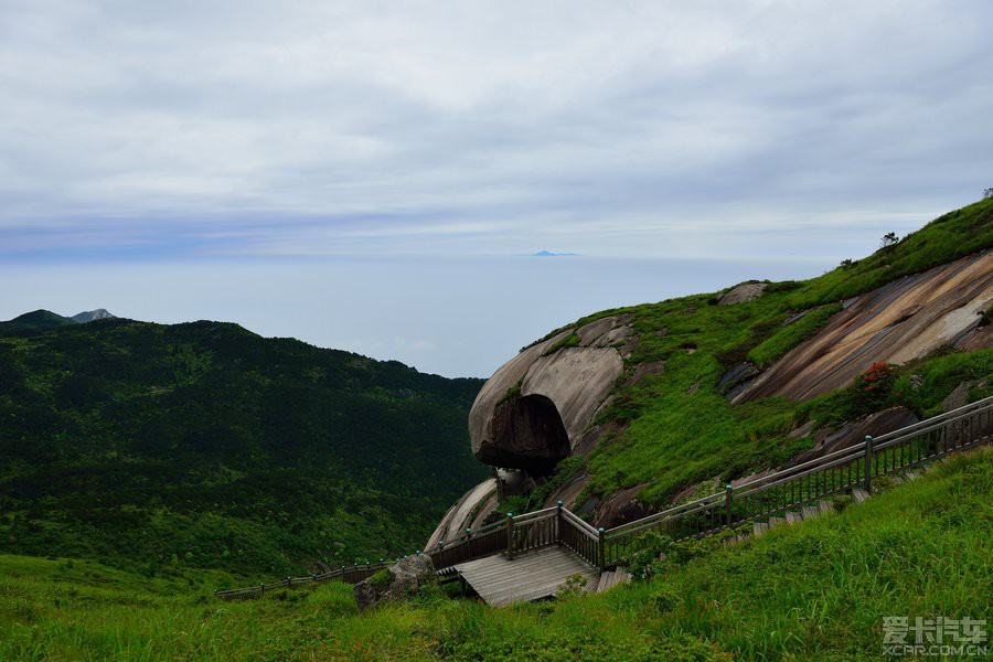 标题八闽第一峰金饶山