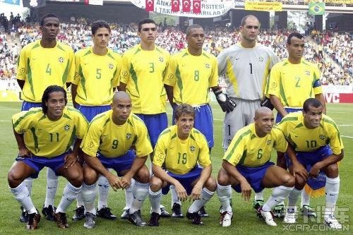 又看了遍02年世界杯中国VS巴西
