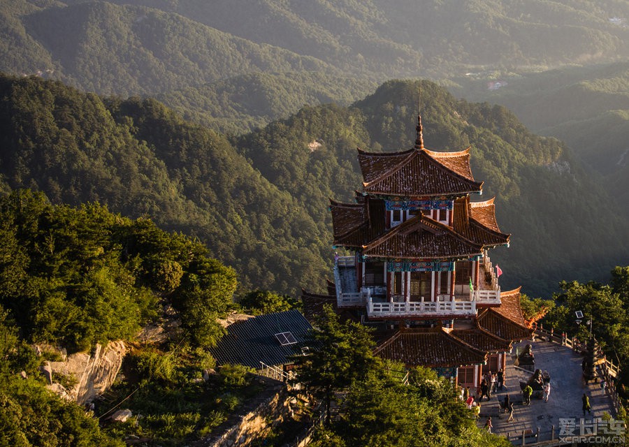 避暑胜地洛阳白云山