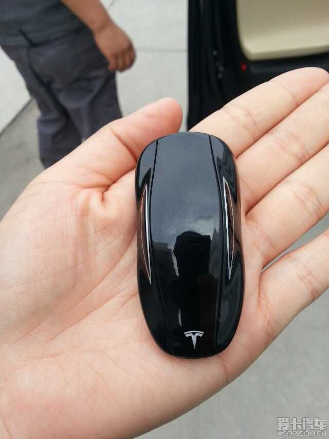东三省首台 特斯拉 近距离的接触