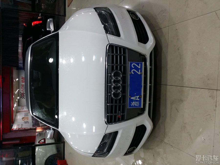 出售2011年1月出厂奥迪S5白色敞篷跑车 明盘
