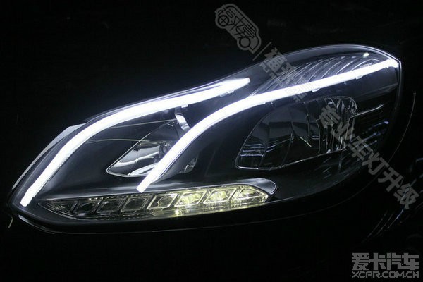奔驰E级大灯改装奔驰E200、E260、E300灯光