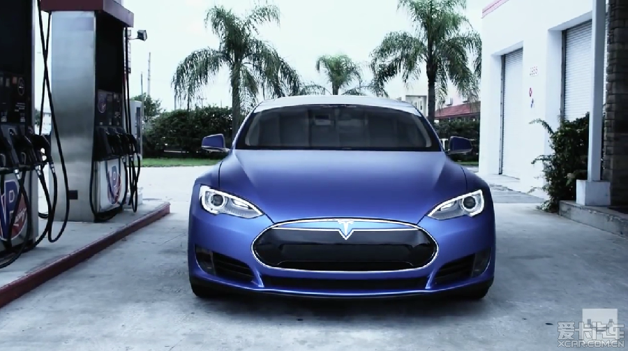 Tesla 特斯拉全车车身改色+碳纤维尾翼+VOSS