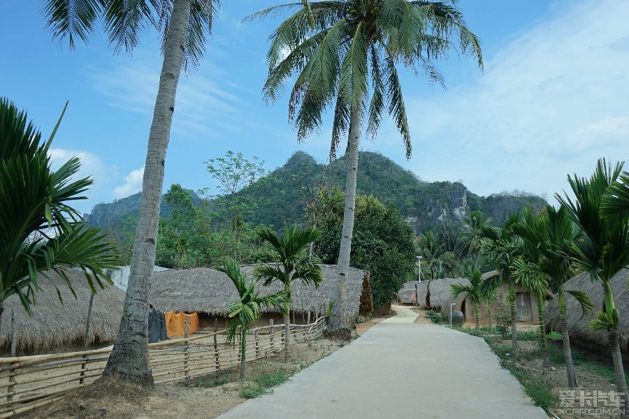原生态的海南少数民族村落