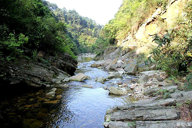 五一自驾游大明山·小溪与心情篇_恋爱物语_