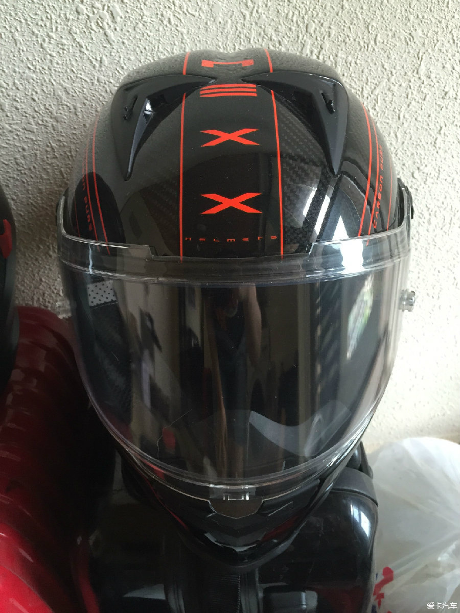 可拆洗 NEXX 超轻碳纤维头盔 葡萄牙品牌 M号