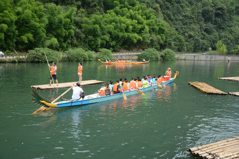 [转发] 三峡竹海一日游 赏高达389米瀑布查看全部回帖