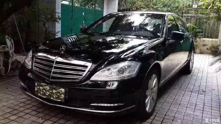 2011款奔驰德版s600