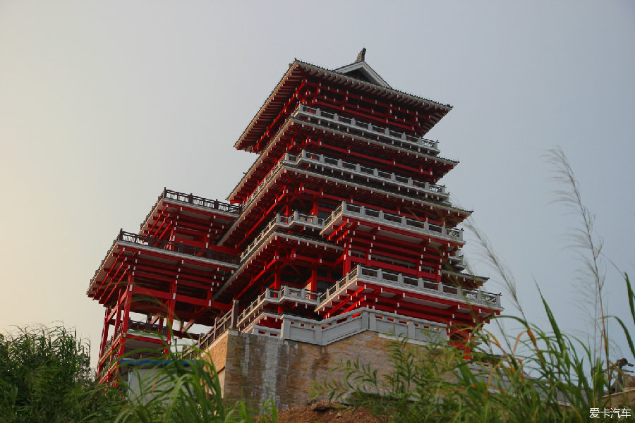 展旗峰顶展旗楼