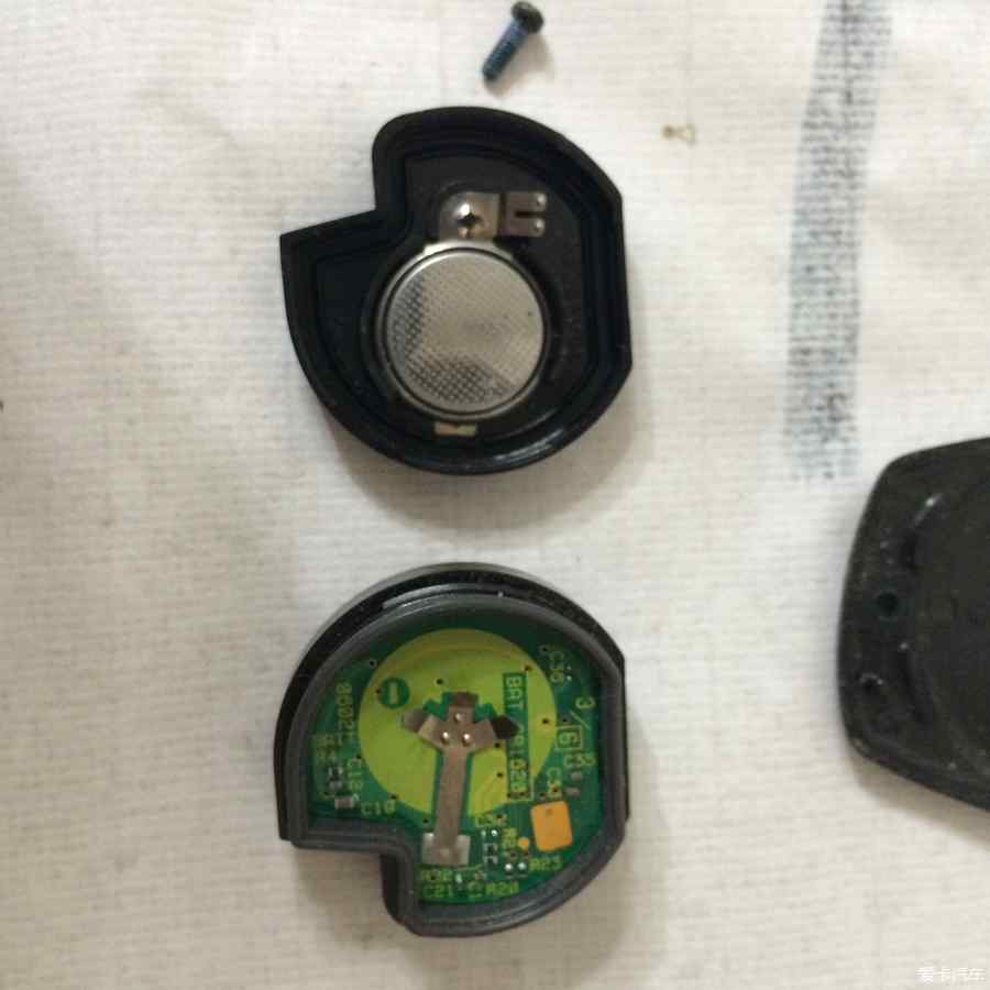 【精华】自己动手换遥控钥匙电池~适用范围从