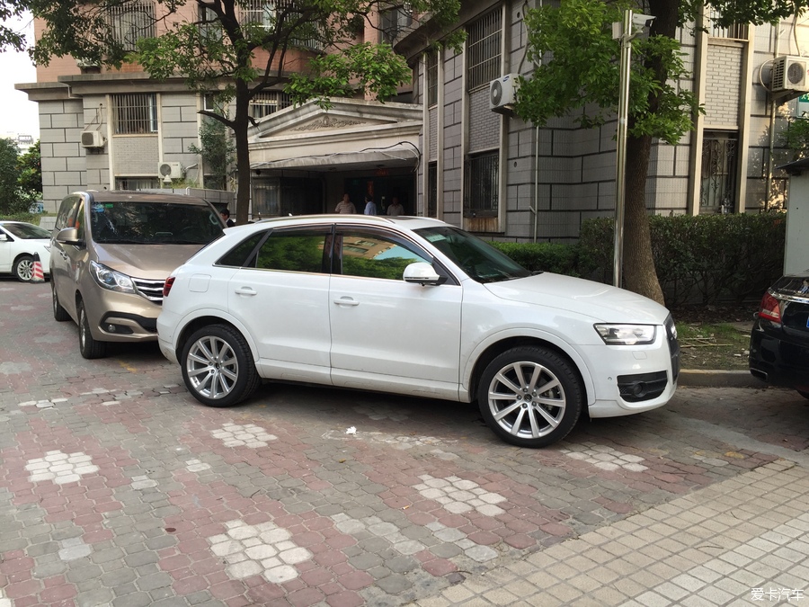 【6月5更新】15 Q3 35TFSI四驱豪华版车升级