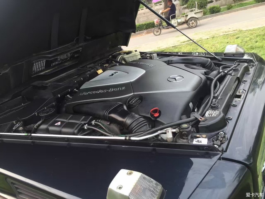 奔驰G400 柴油V8发动机 动力澎湃 油耗超低_二