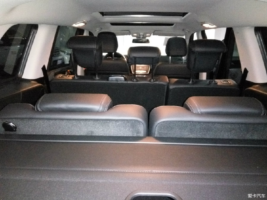 奔驰S中的运动健将 升级版迈巴赫SUV