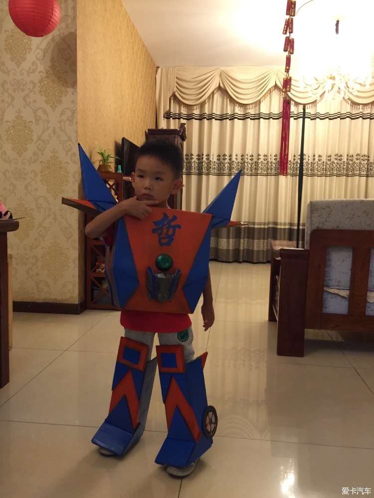 顺丰纸箱做的变形金刚_第2页_北京汽车论坛_