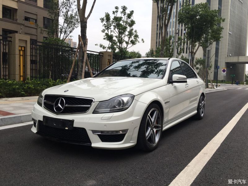 出售正规手续可以过户奔驰C63AMG_二手车市