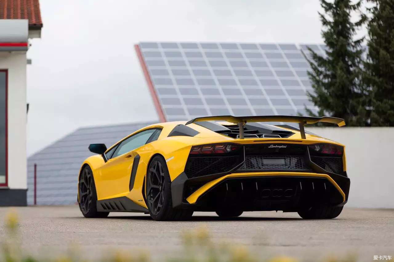 兰博基尼 aventador lp750 sv 车身套件